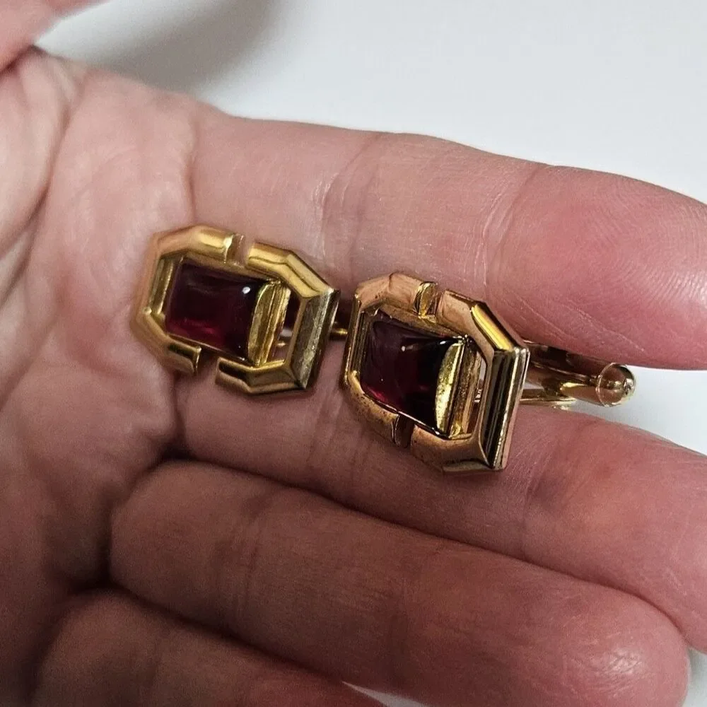 Anson Vintage Gold Tone Cufflinks with Rectangular Red Lucite